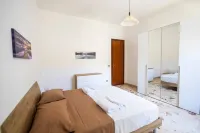 Cloe House - Mondello