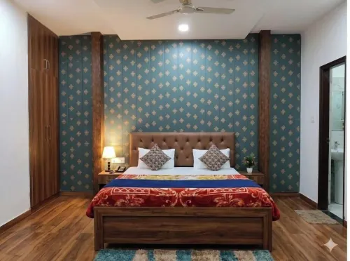 GHAT SIDE Homestay