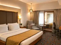Pride Plaza Hotel, Ahmedabad Hotels near Vastrapur Lake Garden