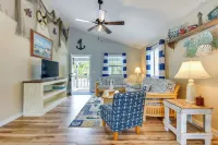 Sun, Sand & Smiles! Ocean Isle Apt w/ Balcony - balcony