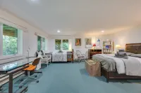 Charming Thornton Escape w/ Sauna + Gazebo! - Wi-Fi