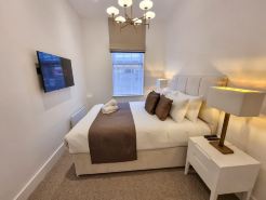 Luxury Altrincham Flat by City SuperHost