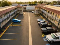 Big A Motel & Suites Near Disneyland Orange County - Motels