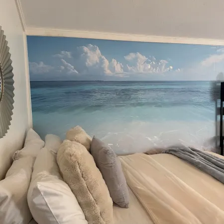 Oceanfront Studio Suite:Ocean Access, Boardwalk, Dock, BBQ, Kayaks & Crab Traps!