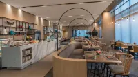 Seda Vertis North Quezon City - breakfast