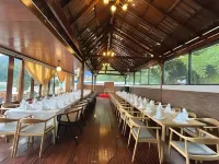 Atsari Hotel Parapat Hotels in Parapat