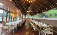 Atsari Hotel Parapat