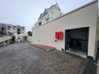 Luxurious Green Riverside Loft Apartment - 4-Star