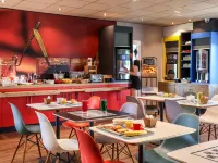 ibis Orange Sud - sarapan