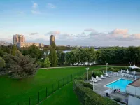 Novotel Paris Créteil Le Lac - Yüzme Havuzu