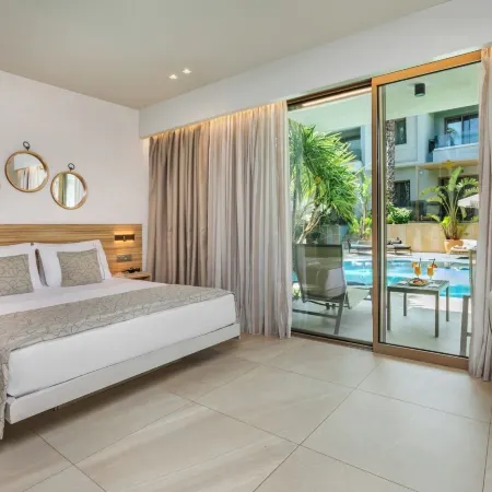 Pefki Deluxe Residences - Adults Only 16Plus