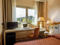 Perugia Plaza Hotel Hotels near Cukuc