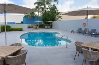 Holiday Inn Express & Suites MONTERREY AEROPUERTO by IHG - Pools