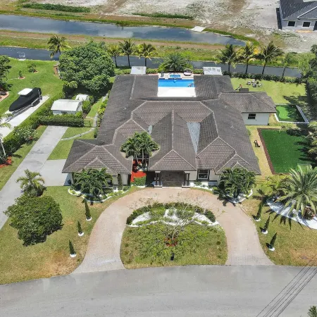 Villa Wpool Mini-Golf Firepits