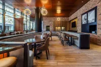Embassy Suites by Hilton Montreal - bar