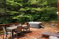 Entire Cabin in Lost River w/ fire pit + pet friendly! - Chalets