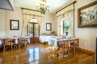 88 Baron van Reede Guesthouse - parking