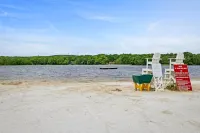 Poconos Pines Escape Sauna Hot Tub Playground - 4성급