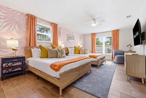 Sleeps 10 Pickleball Pool Tiki Bar Games - บังกะโล