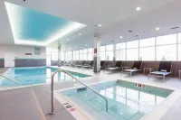 TownePlace Suites Edmonton South - piscine