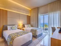 Riviera Hotel and Beach Lounge, Beirut Hotels near Ras Beirut