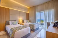 Riviera Hotel and Beach Lounge, Beirut - Hot Tub