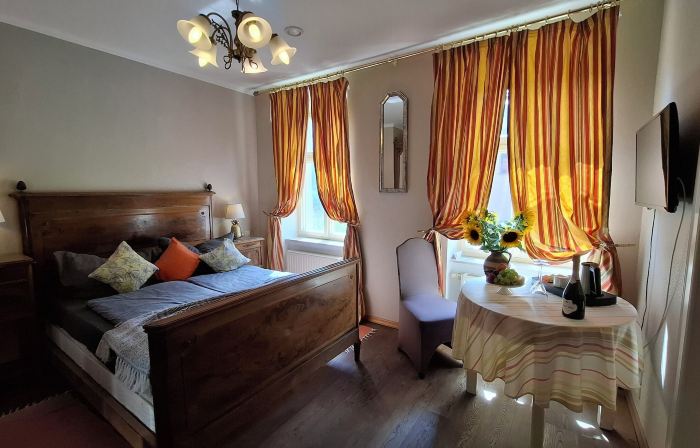 Wein-Hotel Auberge Mistral