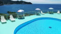 Itoen Hotel Toi - Pool