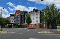 Comfort Inn & Suites Concord - Kannapolis - 3-Star