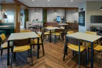 Fairfield Inn & Suites Middletown - breakfast