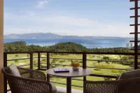 The Ritz-Carlton, Okinawa - Romantic