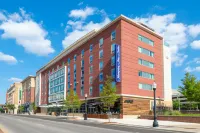 Hampton Inn & Suites Fort Wayne Downtown - Wifi