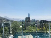hUB Providencia - Rooftop Pools