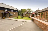 Premier Inn Farnborough West (Southwood) - Wi-Fi