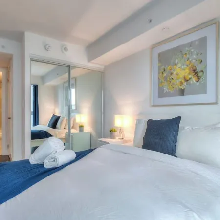 Chic Suites in Downtown Toronto