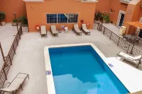 Holiday Inn Express TORREON by IHG - مسبح
