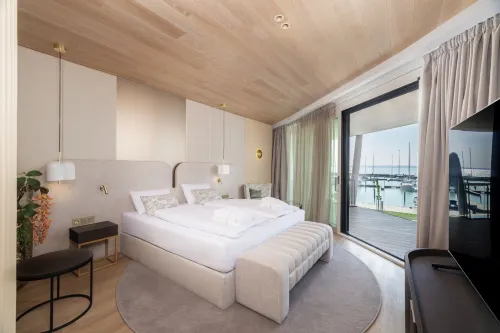 BIRGÉS HOTEL Lifestyle and View - 2 звезды