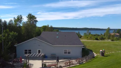 Waterview on the Bay - 3-Star