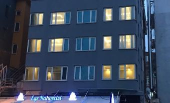 Asia Lees Inn Hotel - Housity