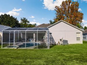 Four Bedroom Pool Home - 344 GL - Vusa