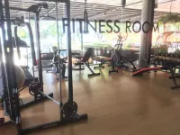 Maneetel Krabi Beachfront - salle de sport