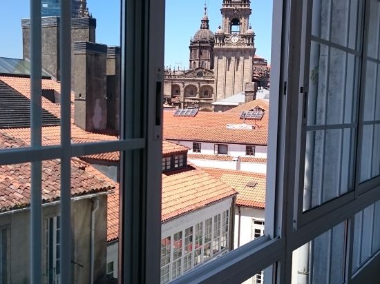 Flat Reformed to 100 mt. Cathedral, Views to IT, Very Luminous, 3 Hab-7Guest