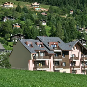 Andromède 6 Отели рядом с достопримечательностью «La Maison du Gruyère a Pringy»