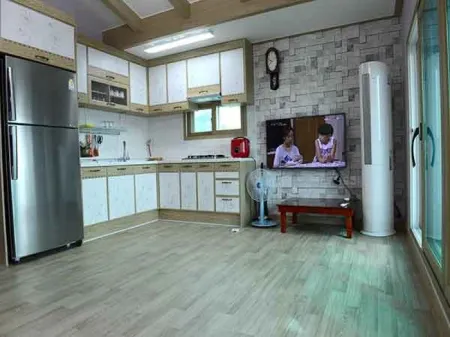 Gangwon Goseung Sunhill House Отели в г. Косон