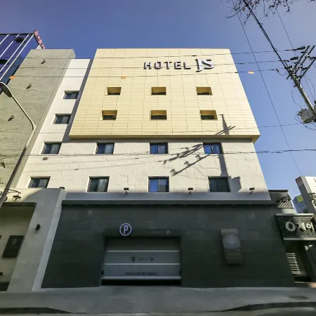 Daegu Dongdaegu Station Hotel js Отели рядом с достопримечательностью «Железнодорожная станция Тондэгу»