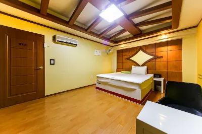 CC Motel Hotell i Jung-gu