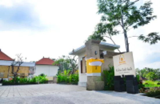 Kubu Bali Baik Villa & Resort Hotels near Kiyan Jaya Art Shop