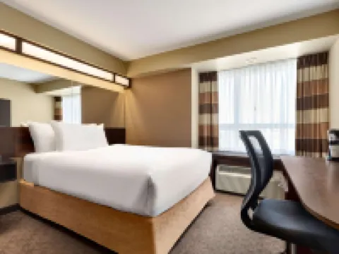 Microtel Inn & Suites by Wyndham Weyburn Hoteles en Weyburn