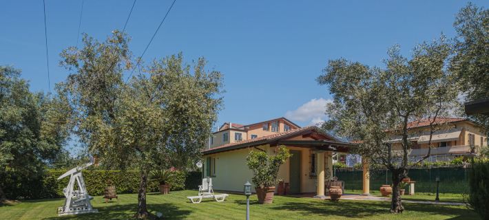 Colli Hotels in Massa