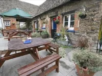 The Old Bear Inn Hotels in Meysey Hampton